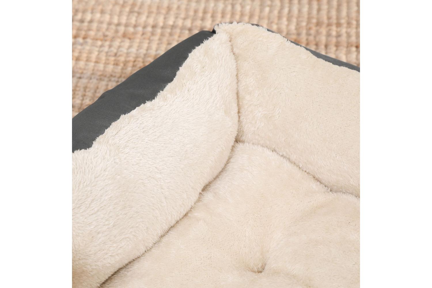 Feandrea Dog Bed: Comfortable, Animal-friendly And Cosy-4