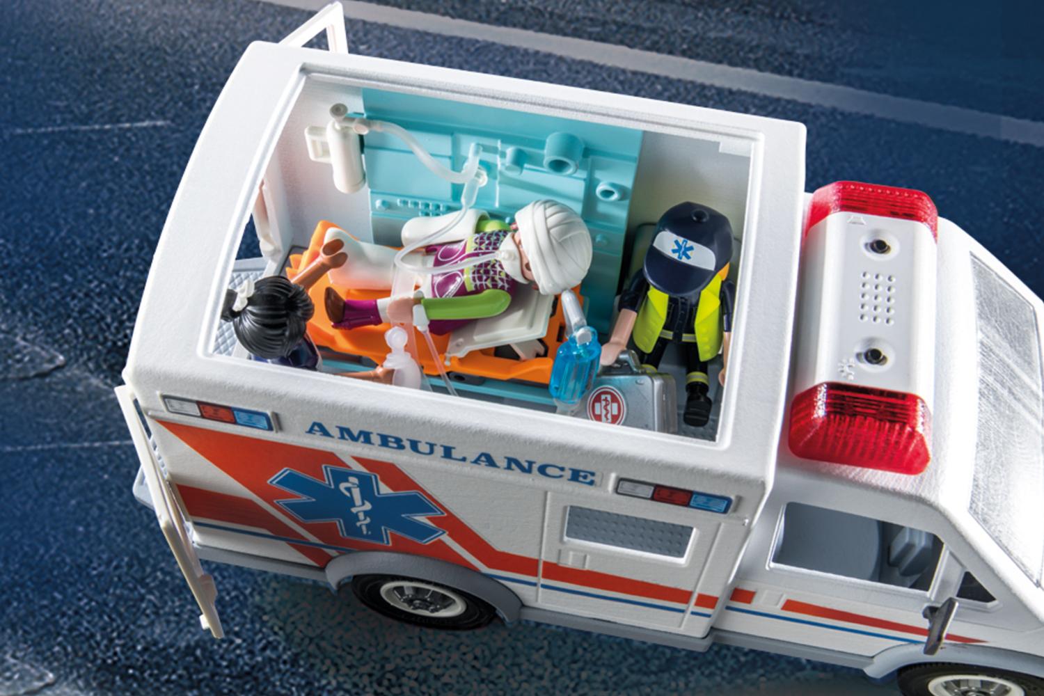 Playmobil 71232 City Life Hospital Ambulance-3