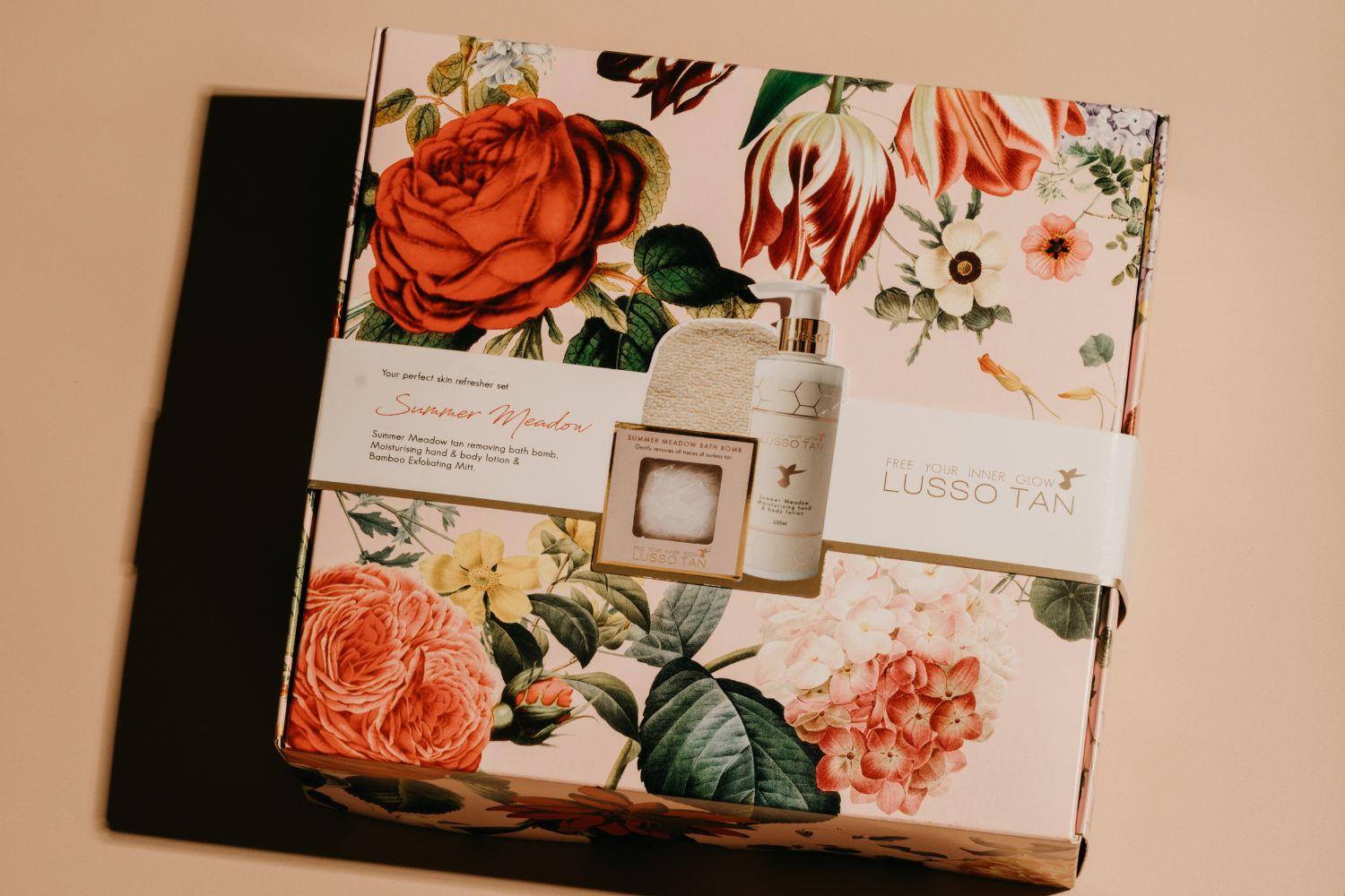 Lusso Tan LTLYSSMBB Love Your Skin Collection Summer Meadows-2