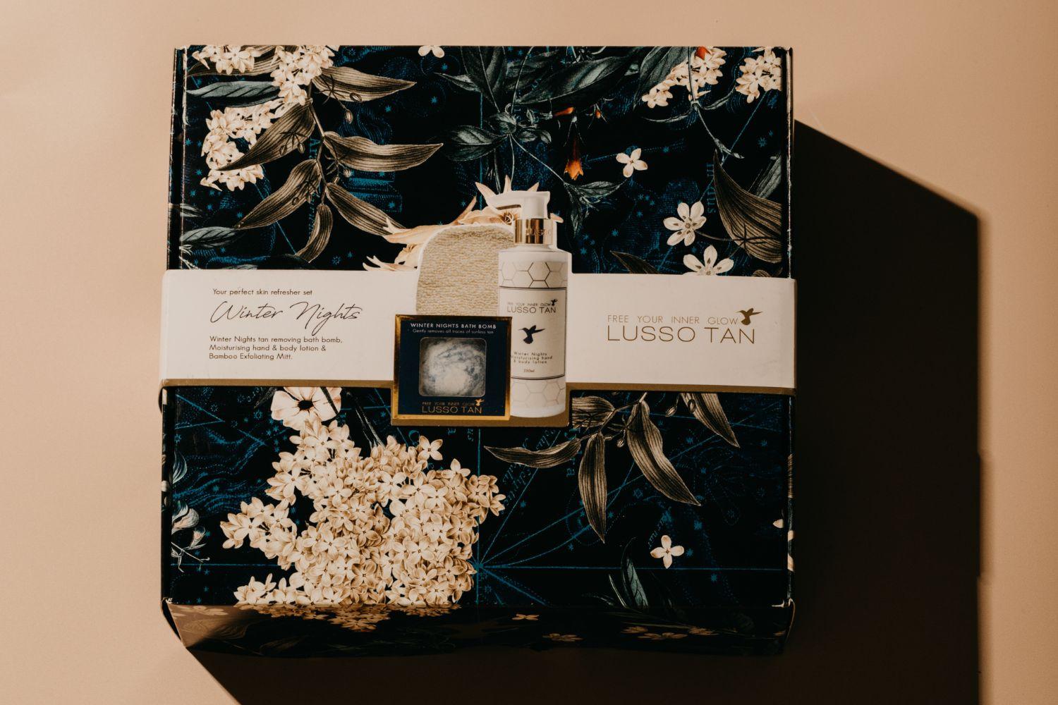 Lusso Tan LTLYSWNBB Love Your Skin Collection Winter Nights Bath-2