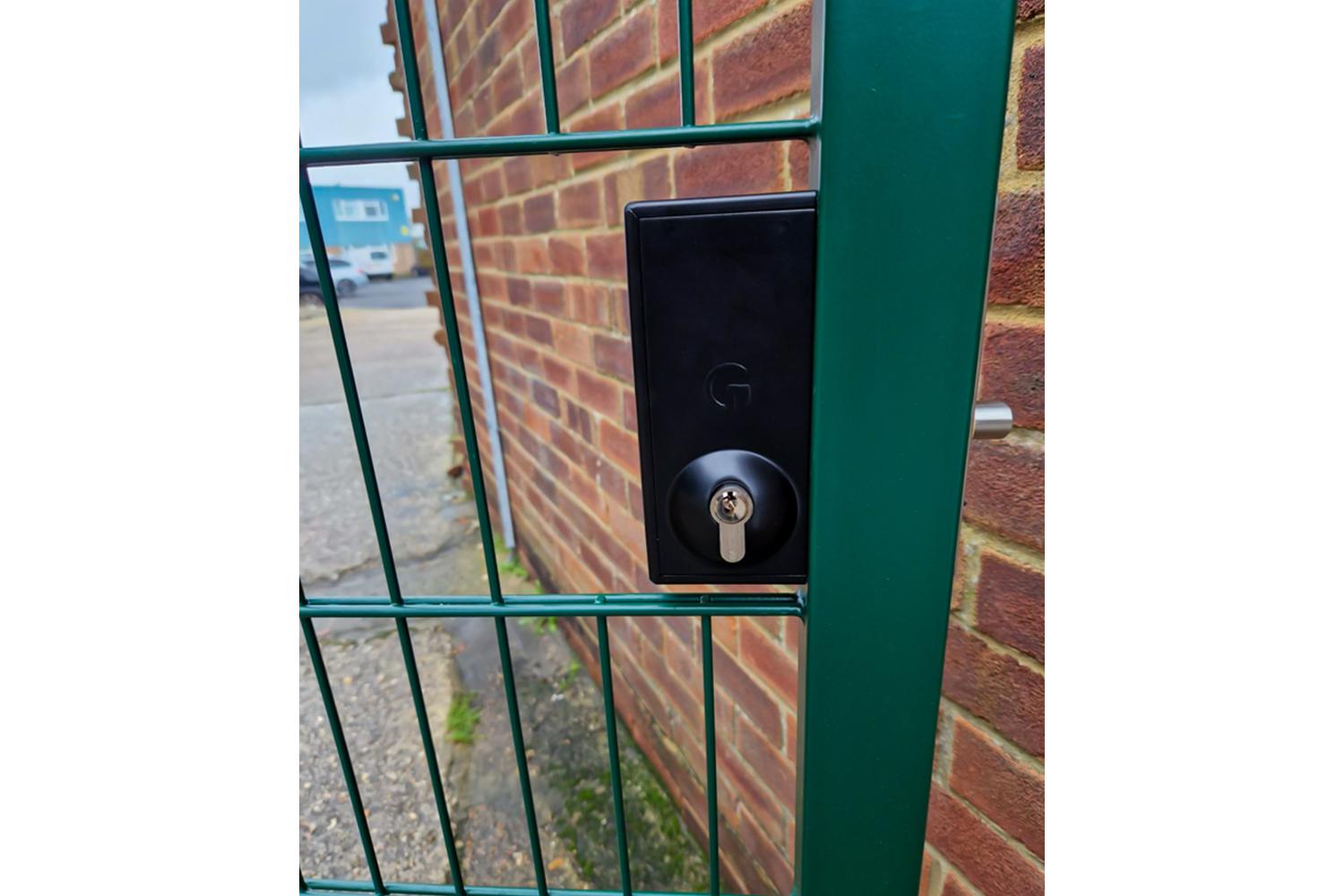 Gatemaster Superlock Keylatch (bk4060) For 40-60mm Gates: Premium Quality, Robust Security Solution-4