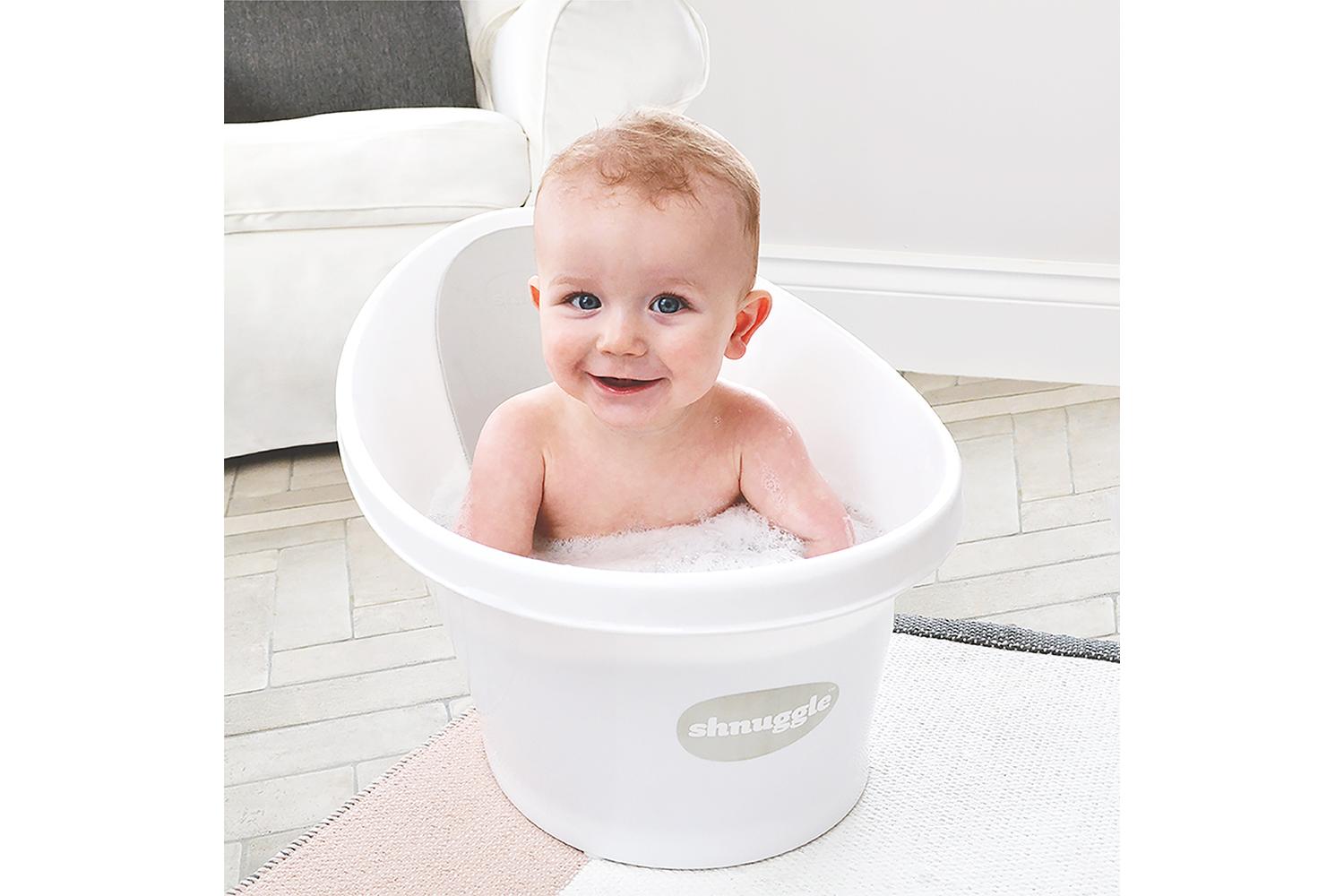 Shnuggle Compact Baby Bathtub with Bum Bump-4