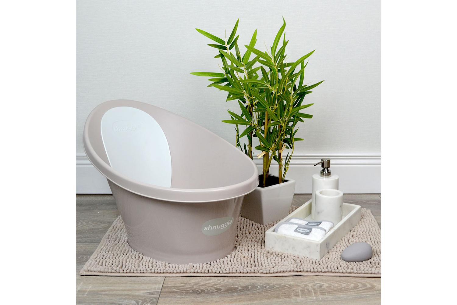 Shnuggle Compact Baby Bathtub with Bum Bump-2
