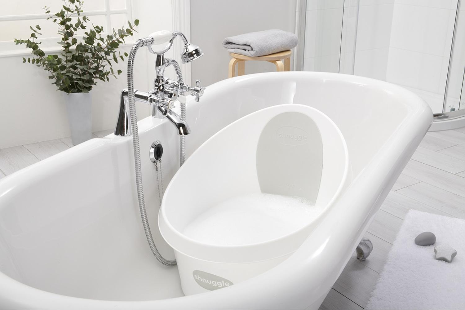Shnuggle Toddler Bathtub-3