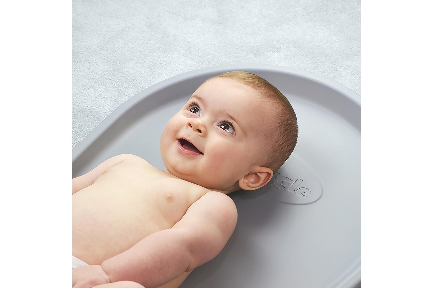 Shnuggle Squishy Changing Mat-2