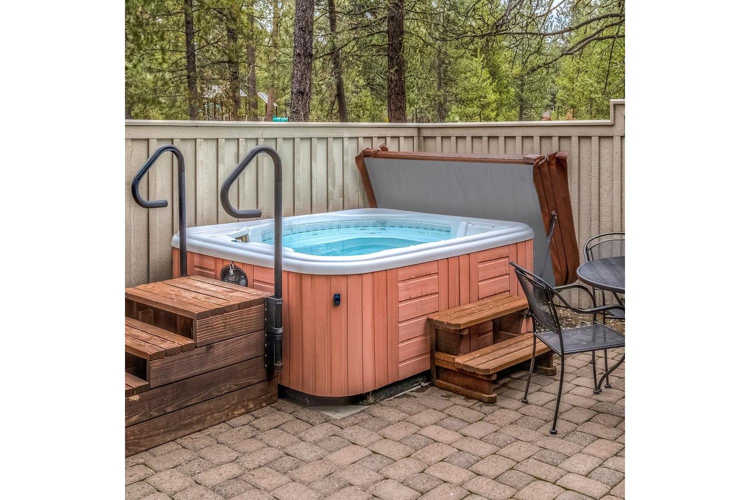Monstershop 2.1m Hot Tub Spa Cover | Brown-3
