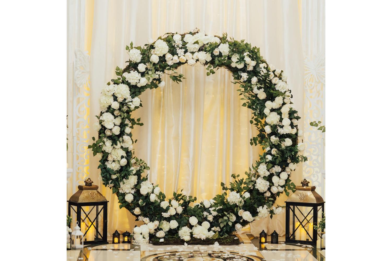 Monstershop 29248 - Wedding Moongate - Gold & 1 X Weeping Wi-5