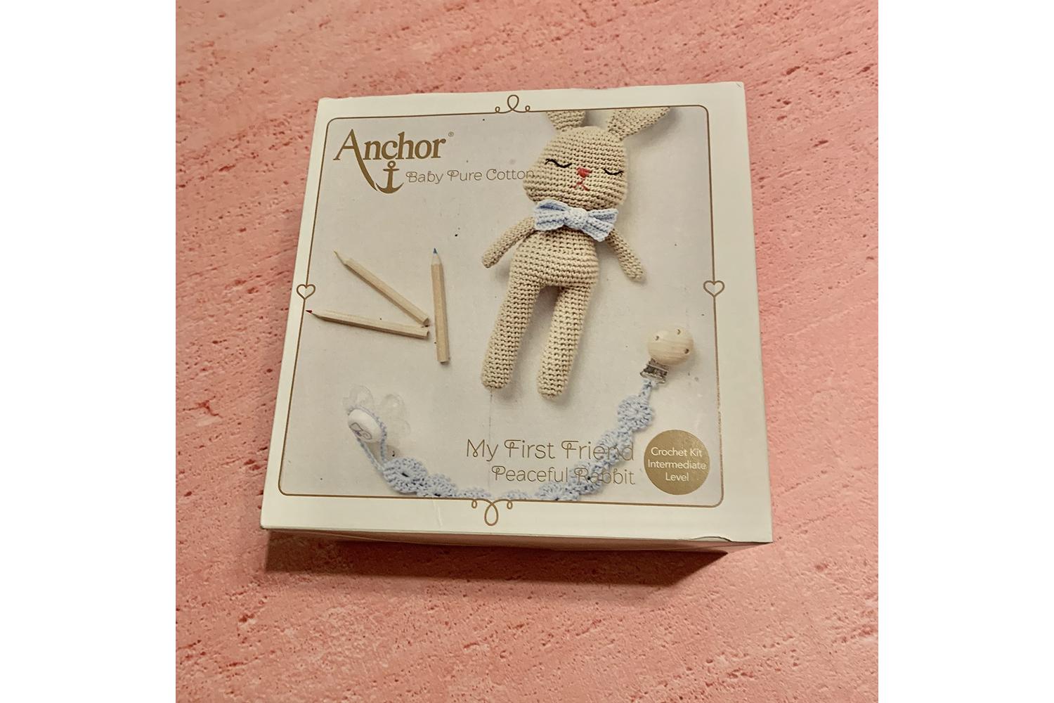 Anchor Gro-a28b001\9063 - Pacifier Kit Rabbit - Crochet Kit