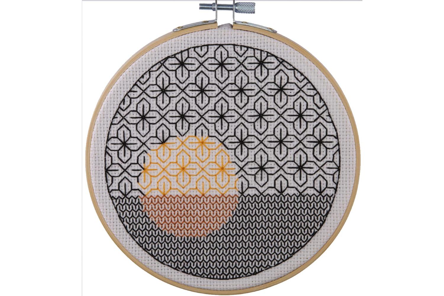 Anchor Gro-abw0003 - Blackwork Gcircles - Embroidery Kit Bla