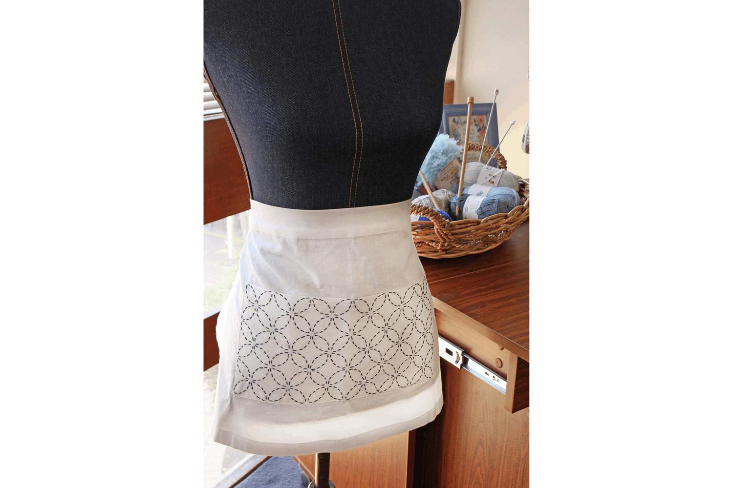 Sew Easy Gro-ers.015 - Apron Tool Kit - Sashiko Apron Kit --2