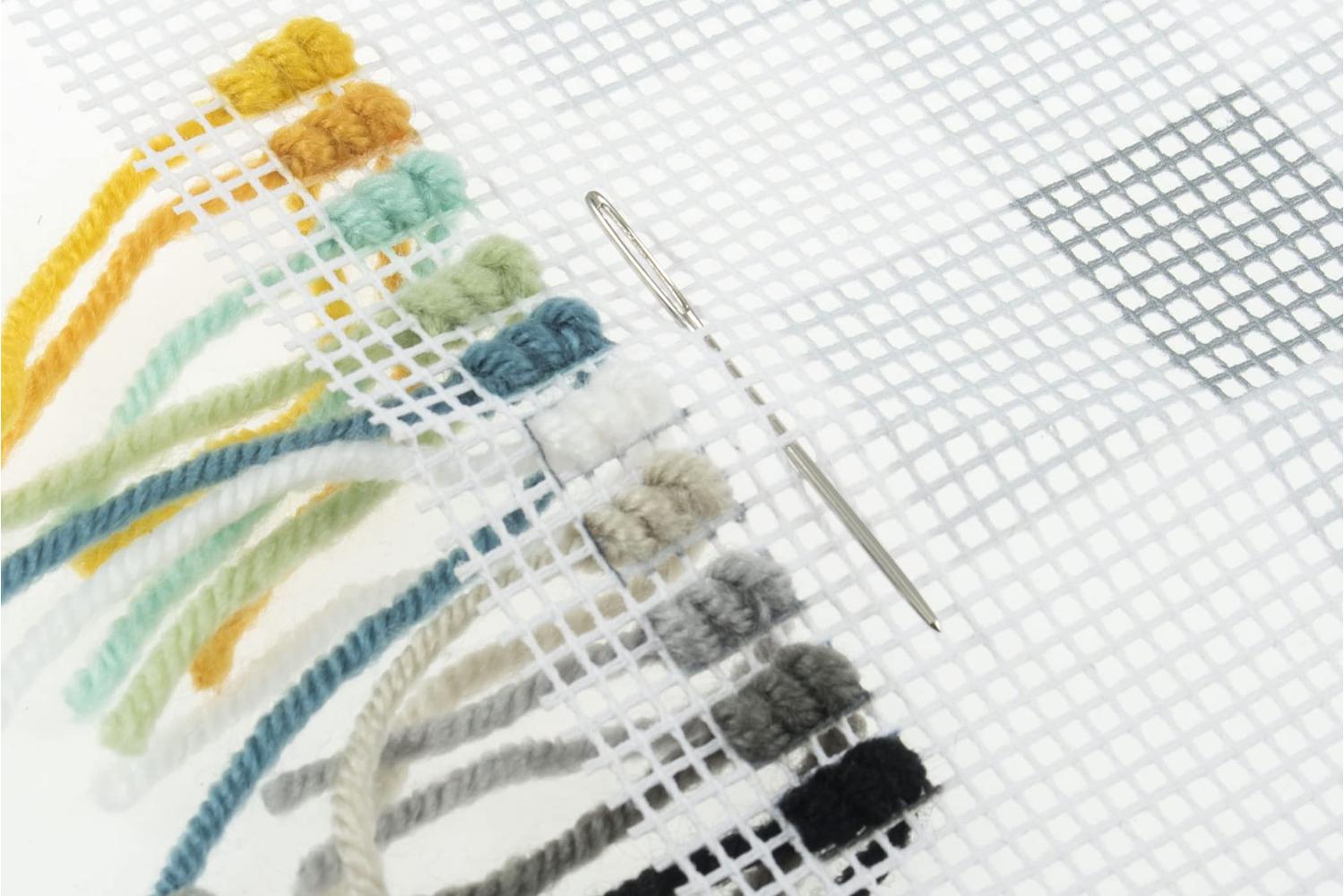 Trimits Gro-gcs81 - Tap Cush Bees - Half Cross Stitch Tapest-4