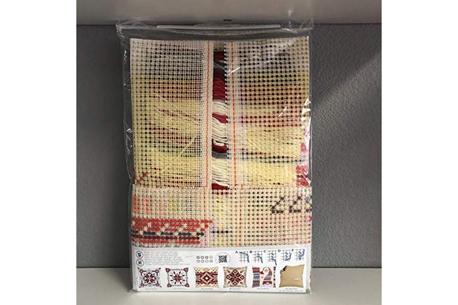Vervaco Gro-pn-0156877 - Cushion Xmas Elf - Cross Stitch Kit-3
