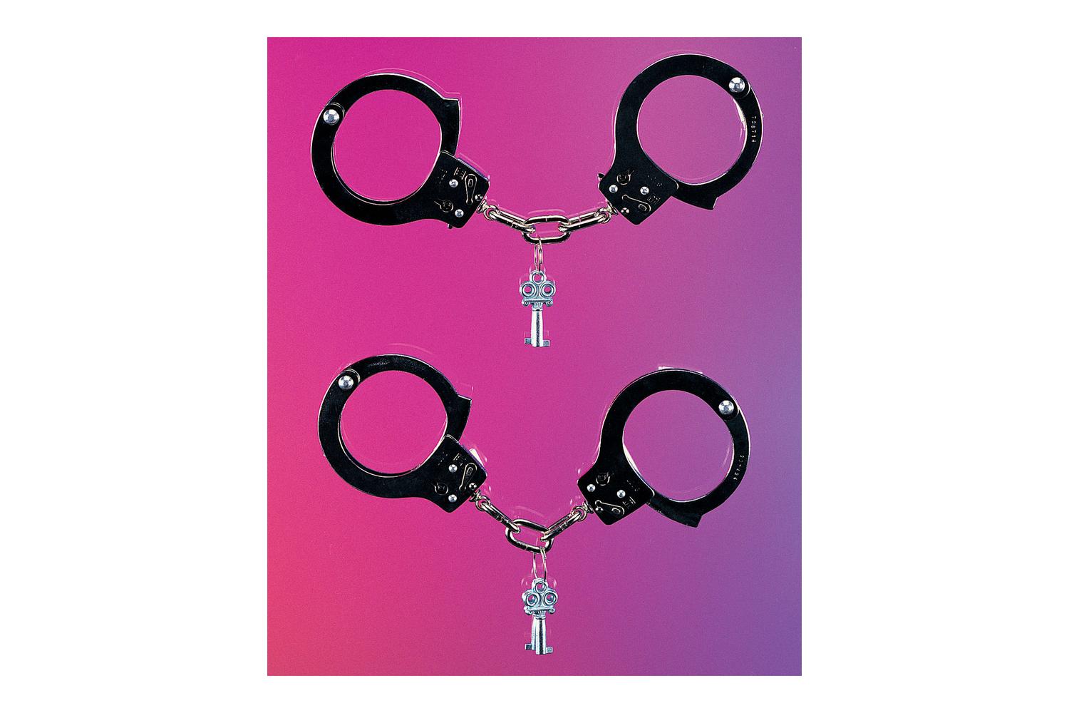 Rubies | Rb-404-ns | Trick Handcuffs W/key Ns