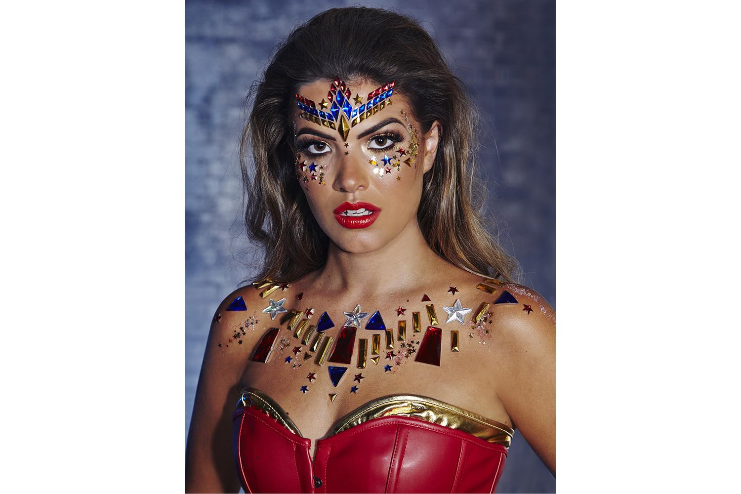 Rubies | Rb-tgs-h18-09-ns | Wonder Woman Body Jewel Ns-3