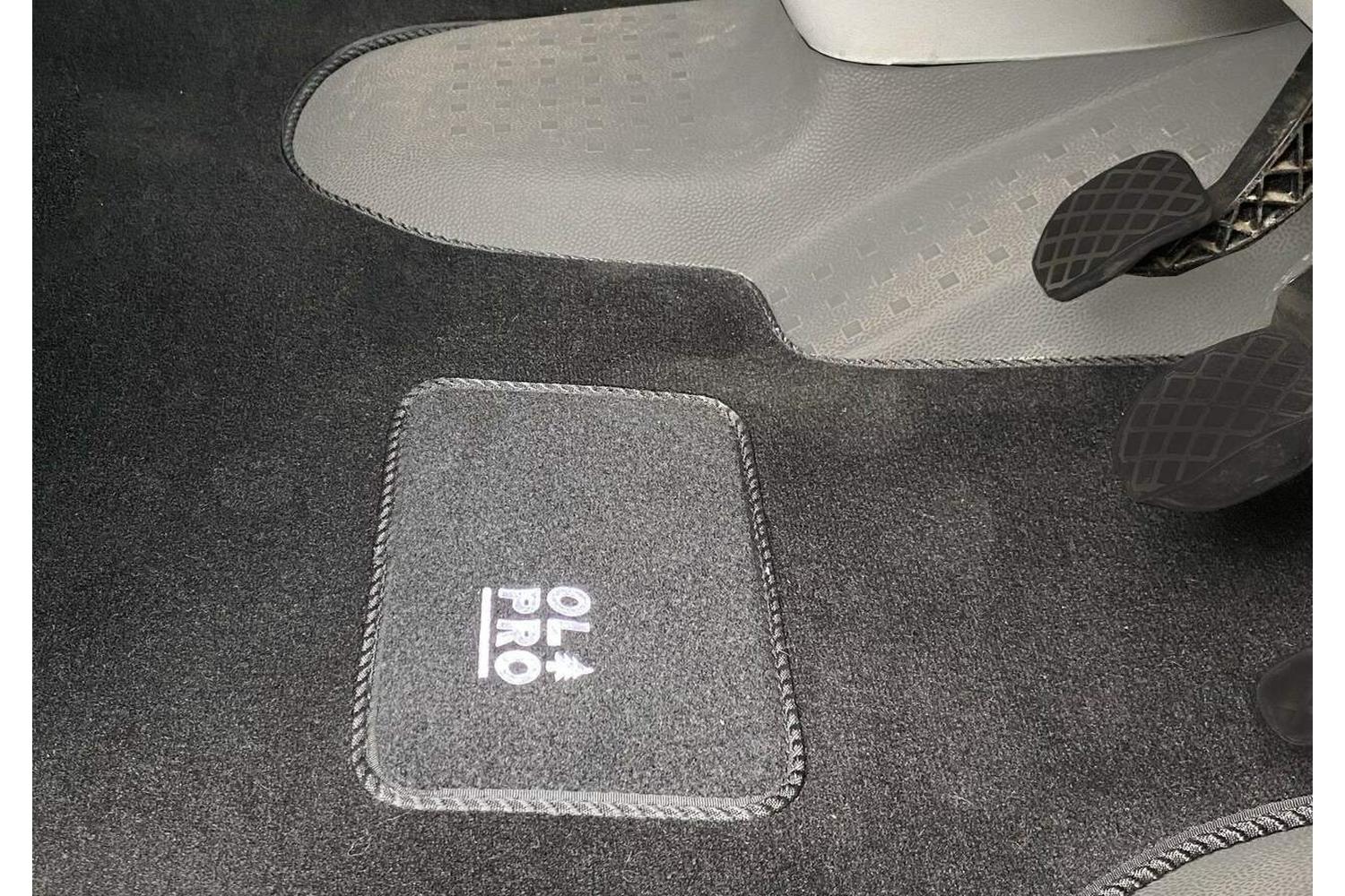 Volkswagen T5 2003 - 2015 Front Mat | Camper Mat | Tough Weave / Tufted| Black-3
