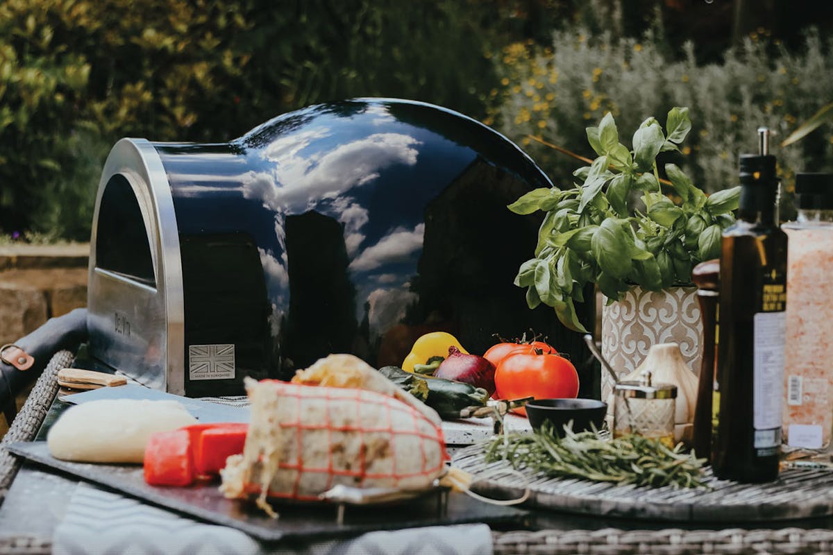 DeliVita Wood Fired Oven | Very Black-6
