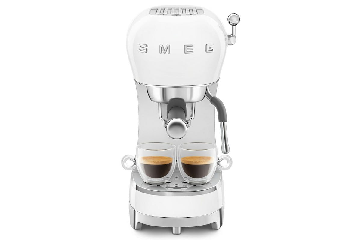 Smeg 50's Retro Style Espresso Coffee Machine | ECF02WHUK | White-5