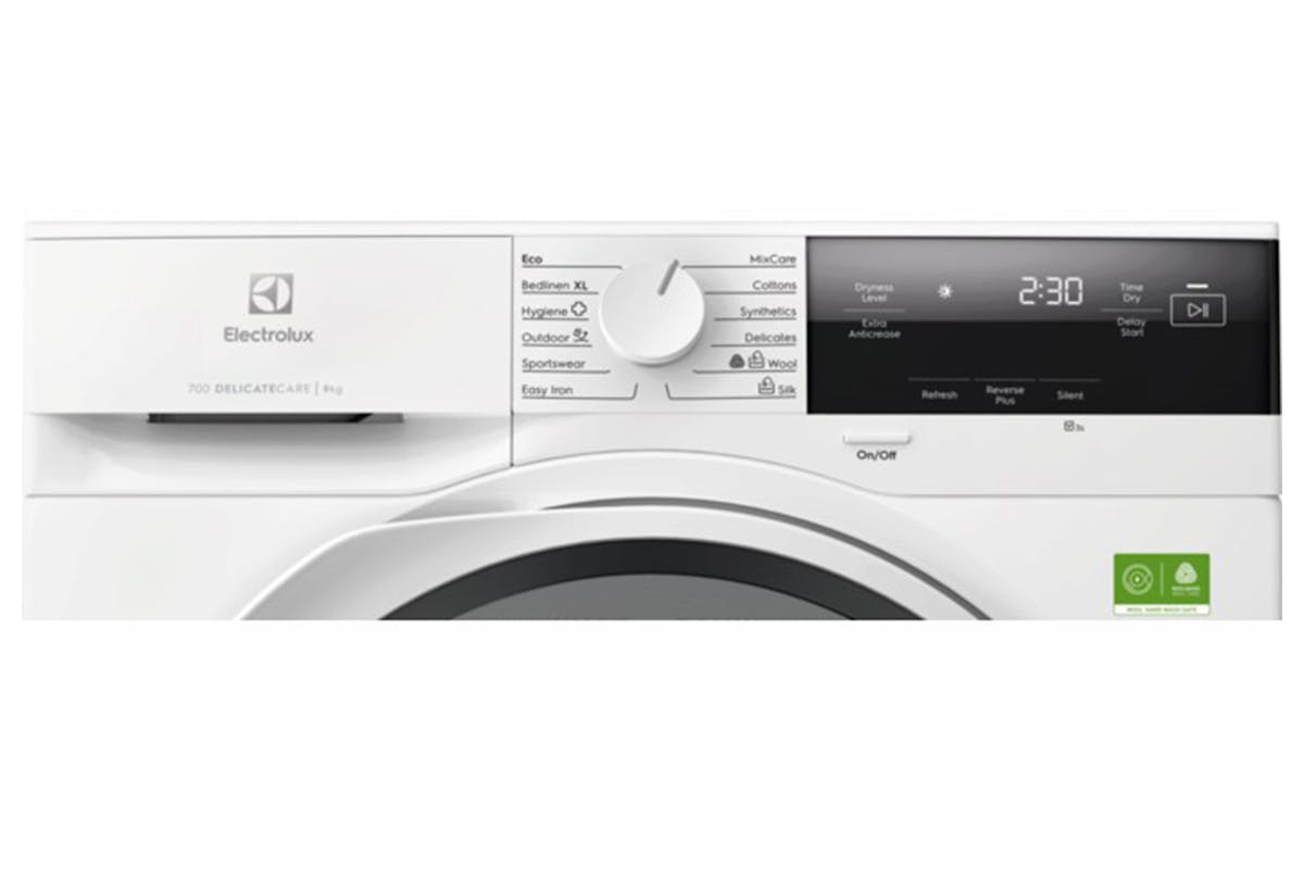 Electrolux 9kg Freestanding Heat Pump Tumble Dryer | EDHI739U4B-2