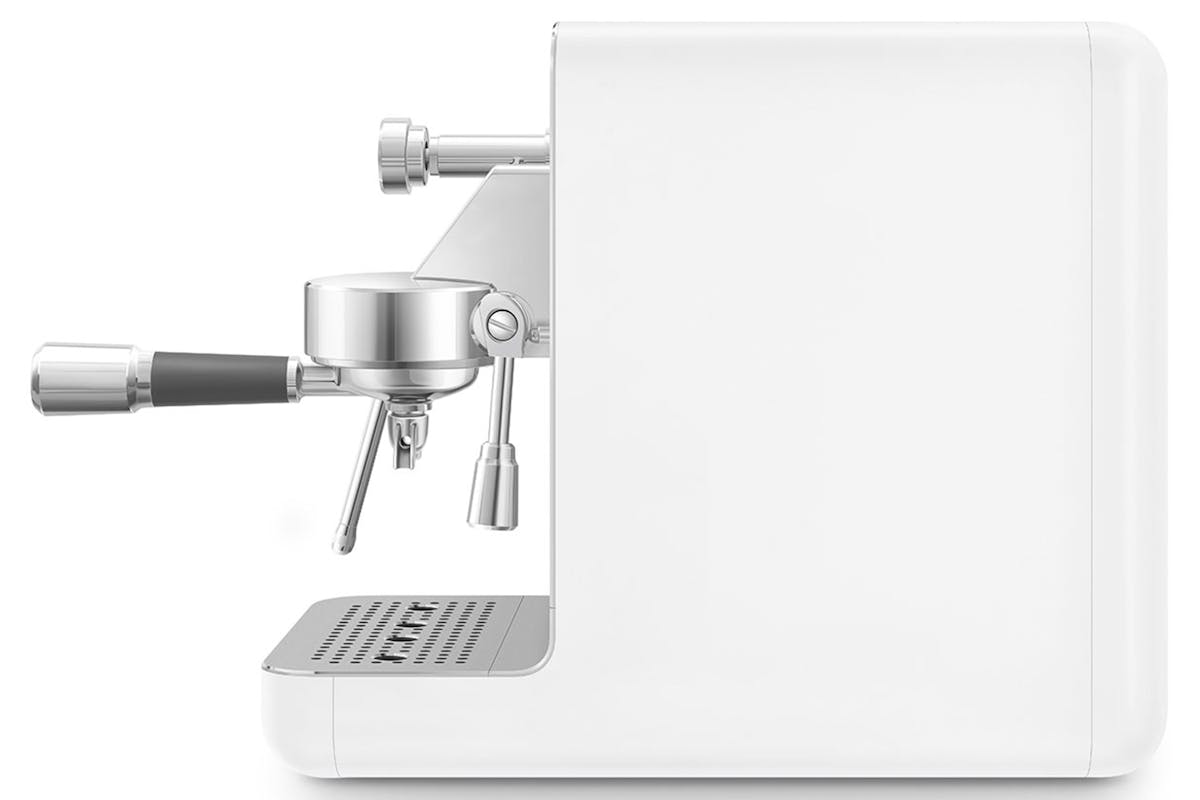 Smeg Espresso Coffee Machine with Pump | EMC02WHMUK | White-3