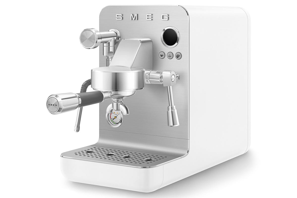 Smeg Espresso Coffee Machine with Pump | EMC02WHMUK | White-5