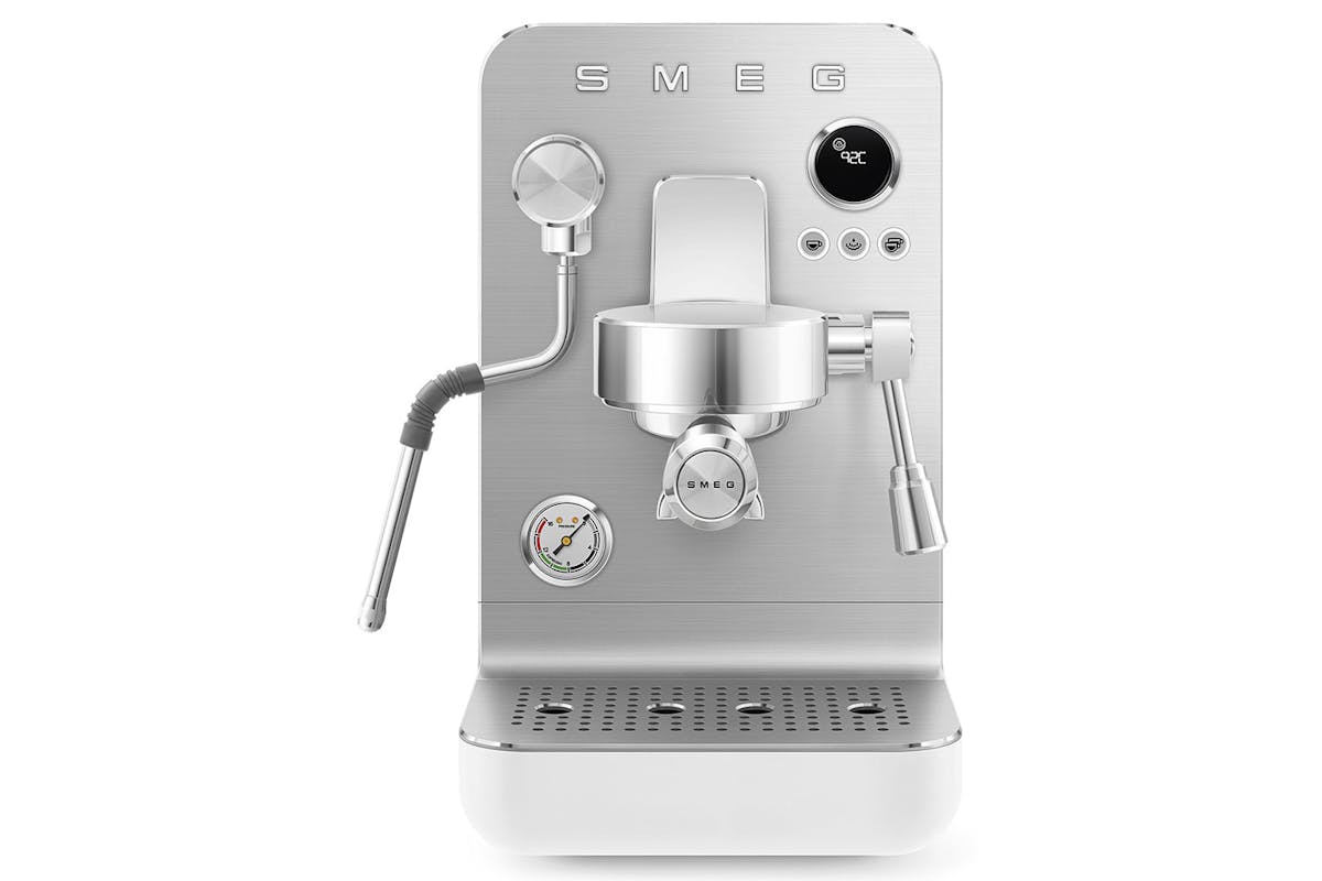 Smeg Espresso Coffee Machine with Pump | EMC02WHMUK | White-8