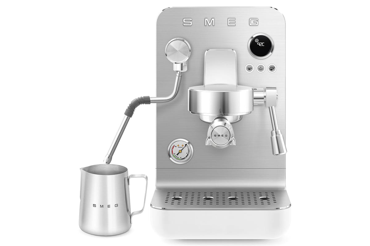 Smeg Espresso Coffee Machine with Pump | EMC02WHMUK | White-9