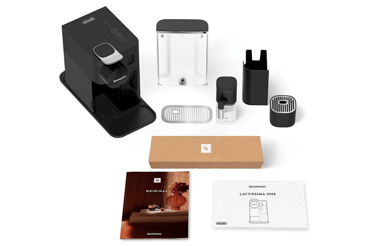 Delonghi Lattissima One Nespresso Coffee Machine | EN510.B | Black-8
