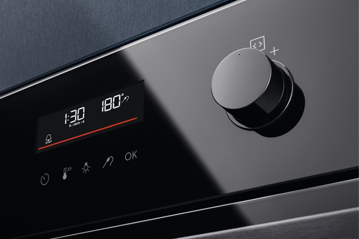 Electrolux Built in Single Oven | EOD6C46K2-6