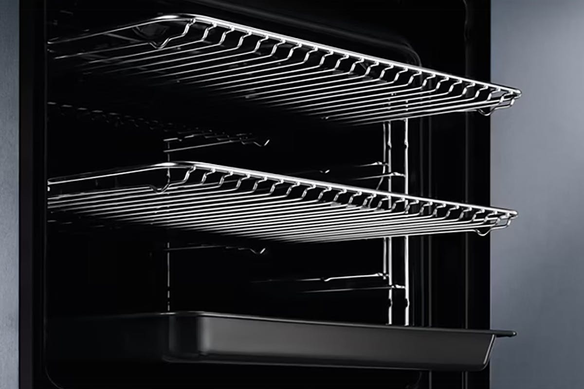Electrolux Built-in Electric Pyrolytic Oven | EOM6P46K-2