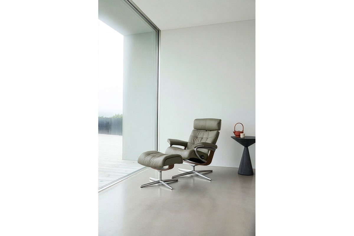 Erik Armchair with Footstool | Static Recliner | Leather | Green-2