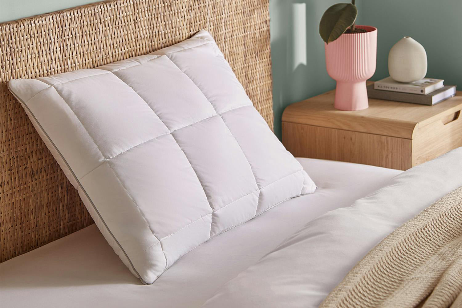The Fine Bedding Company | Natural Latex Pillow-2