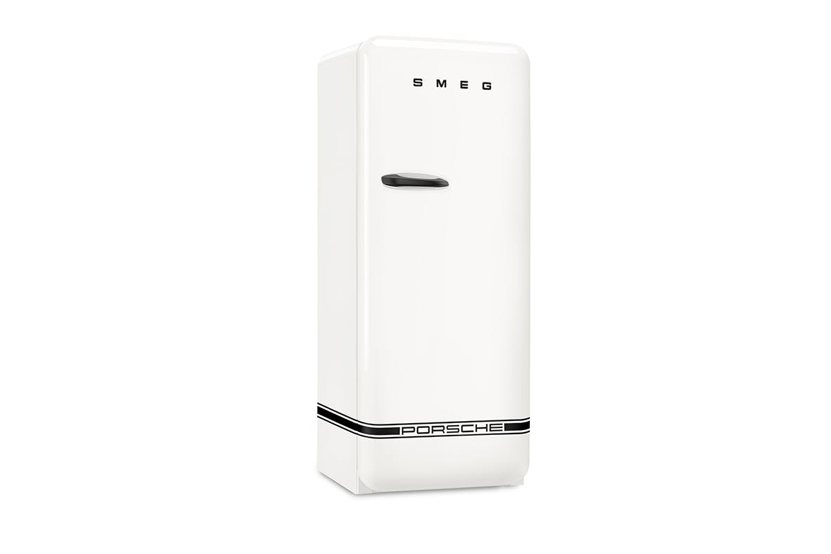 Smeg 50's Style Porsche Freestanding Fridge | FAB28RDPCW6 | Carrara White-2