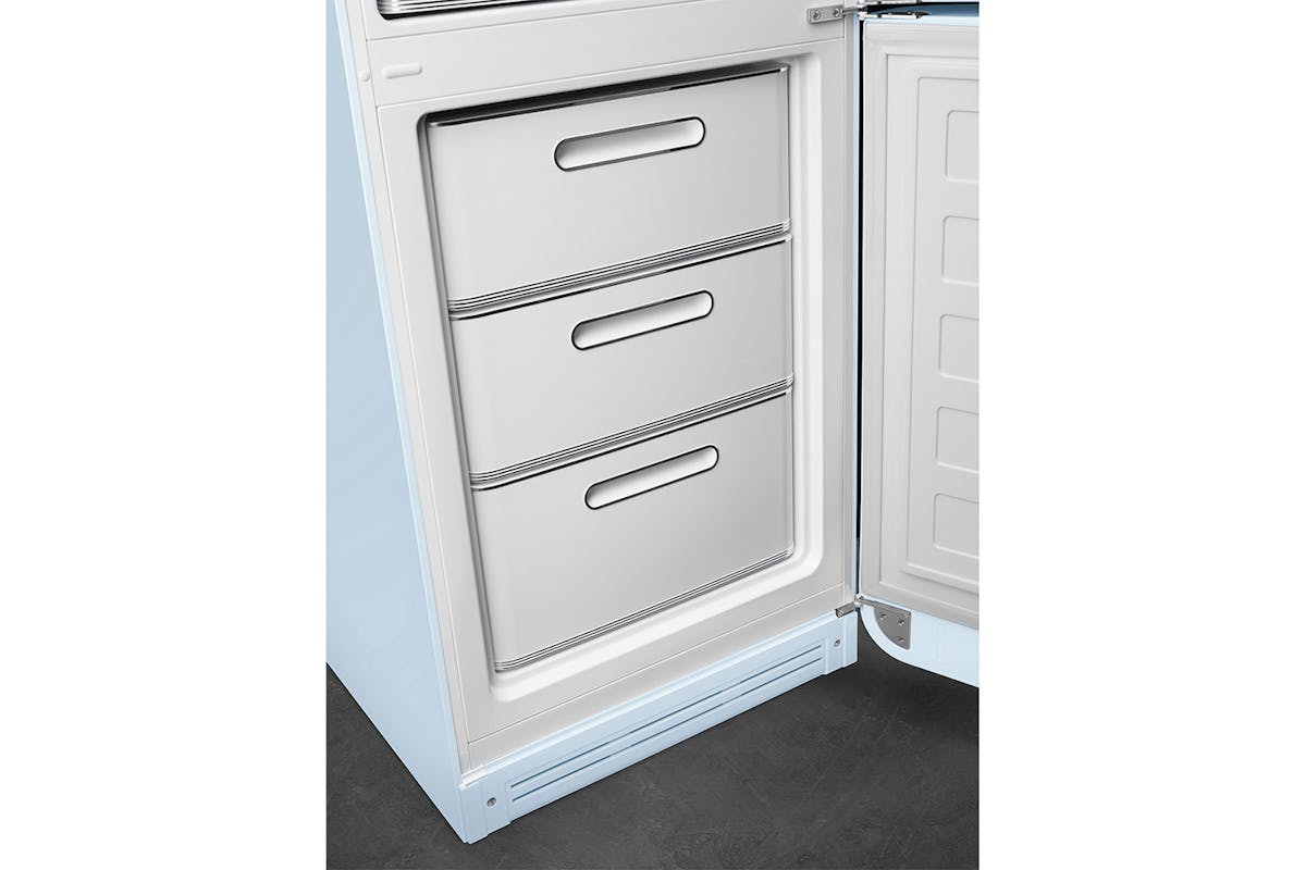 Smeg 50's Retro Style Freestanding Fridge Freezer | FAB32RPB5UK-7