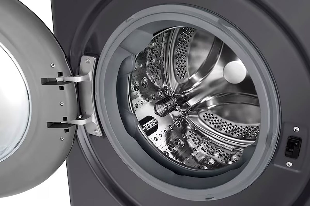 LG Series 4 10kg Washer / 6kg Dryer Freestanding Washer Dryer | FWY706GBTN1-3
