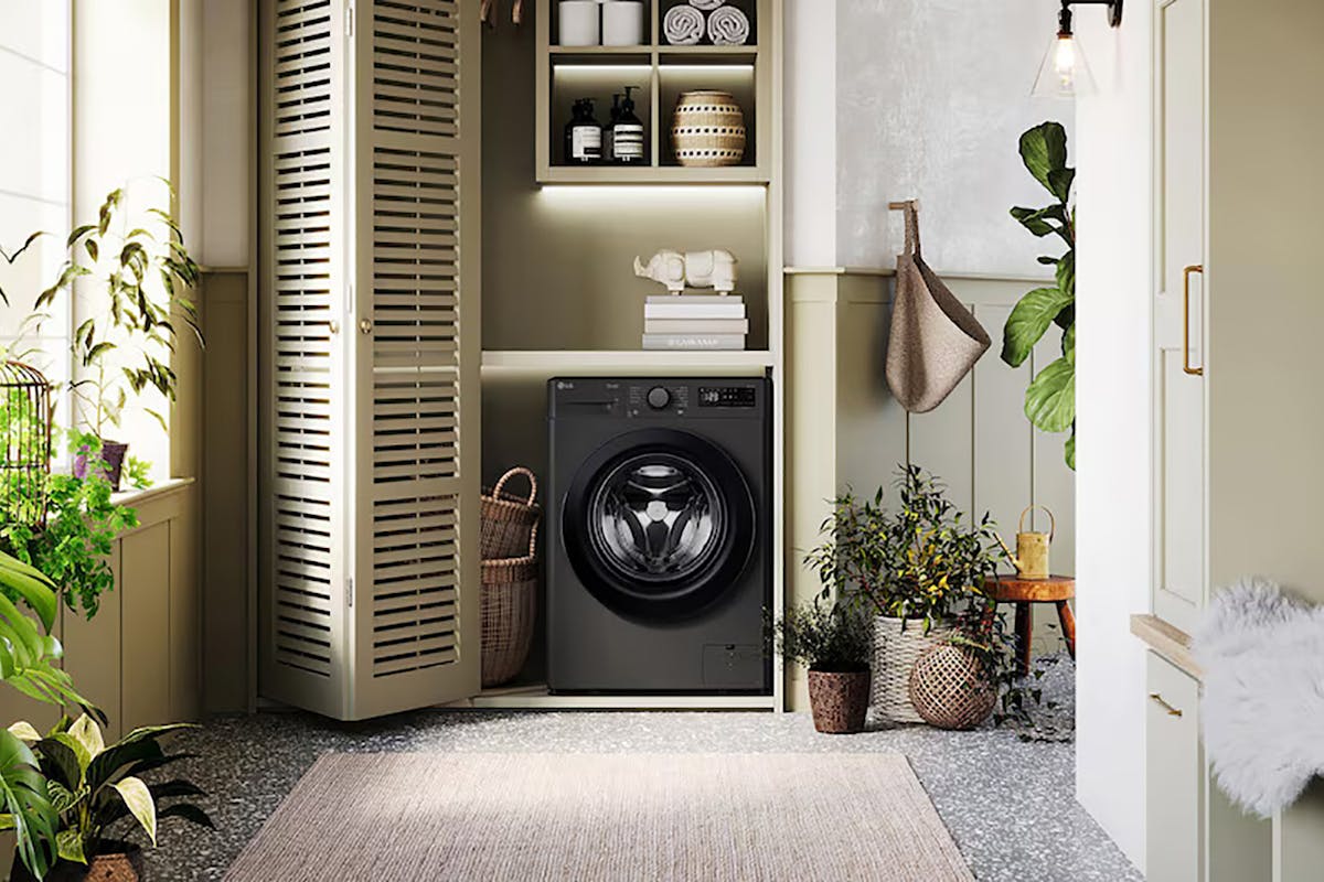 LG Series 4 10kg Washer / 6kg Dryer Freestanding Washer Dryer | FWY706GBTN1-9