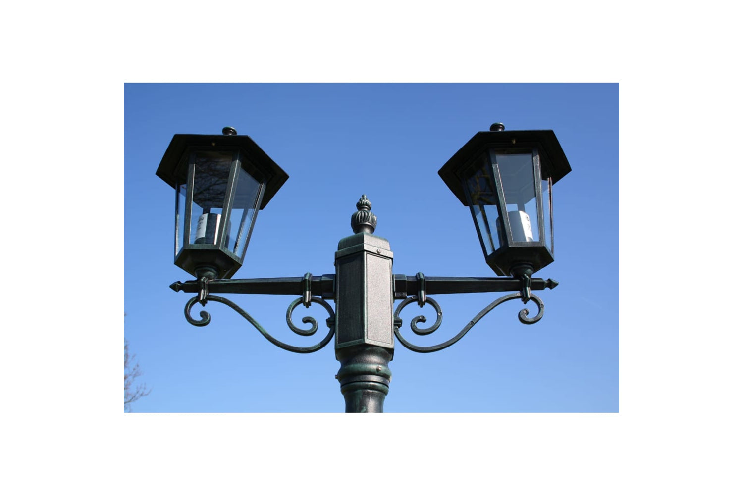 vidaXL 40247 Garden Light Post 2-arms 215cm Dark Green/black Aluminium-6