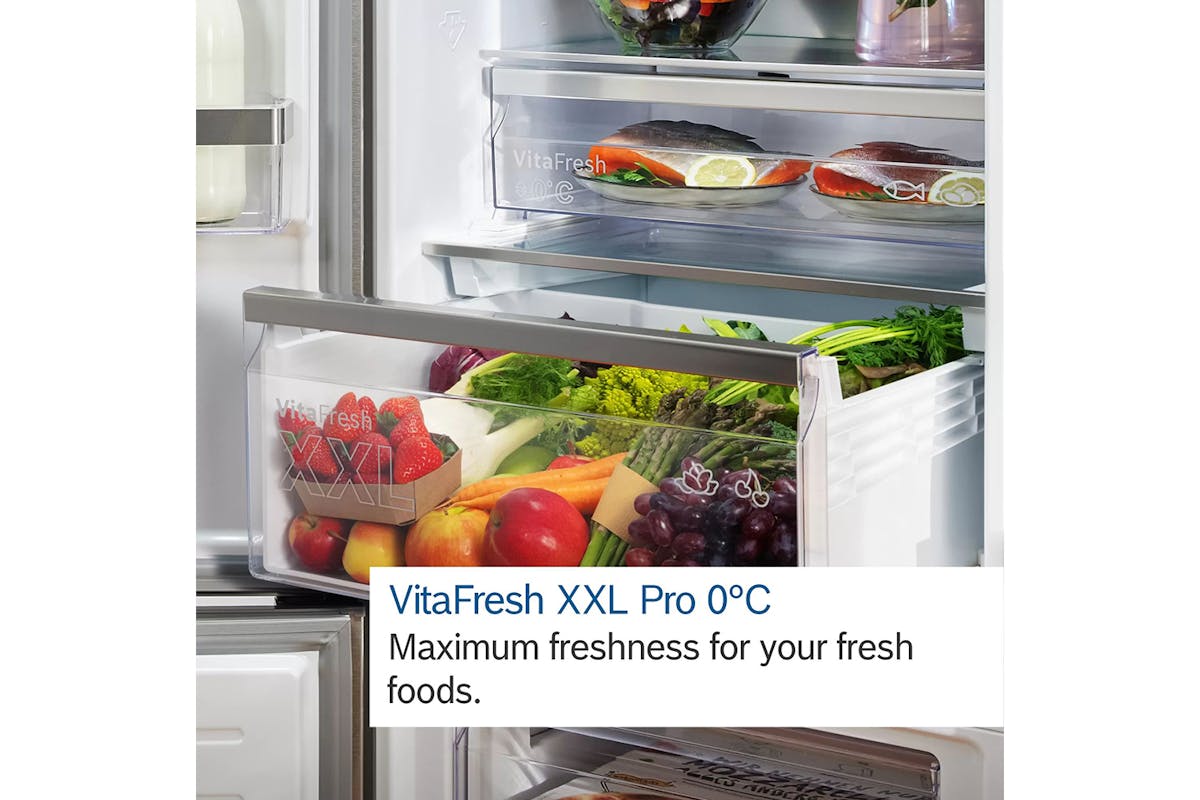 Bosch Series 4 Freestanding Fridge Freezer | KGN392LDFG-7