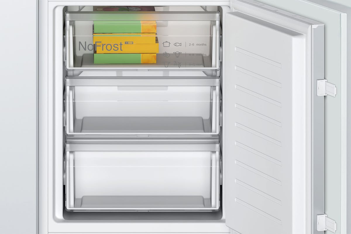 Bosch Series 4 Built-in Fridge Freezer | KIN86VSE0G-5
