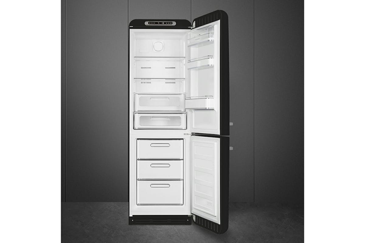 Smeg 50's Retro Style Freestanding Fridge Freezer | FAB32RBL5UK | Black-2