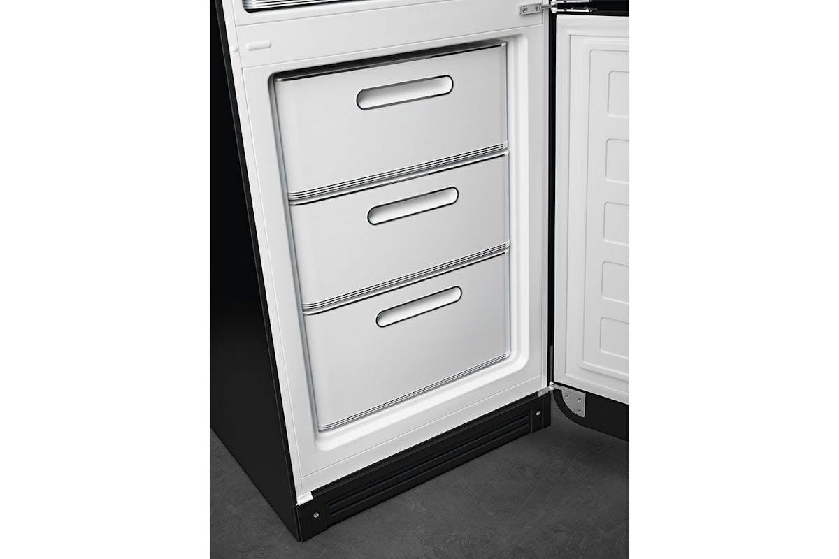 Smeg 50's Retro Style Freestanding Fridge Freezer | FAB32RBL5UK | Black-6