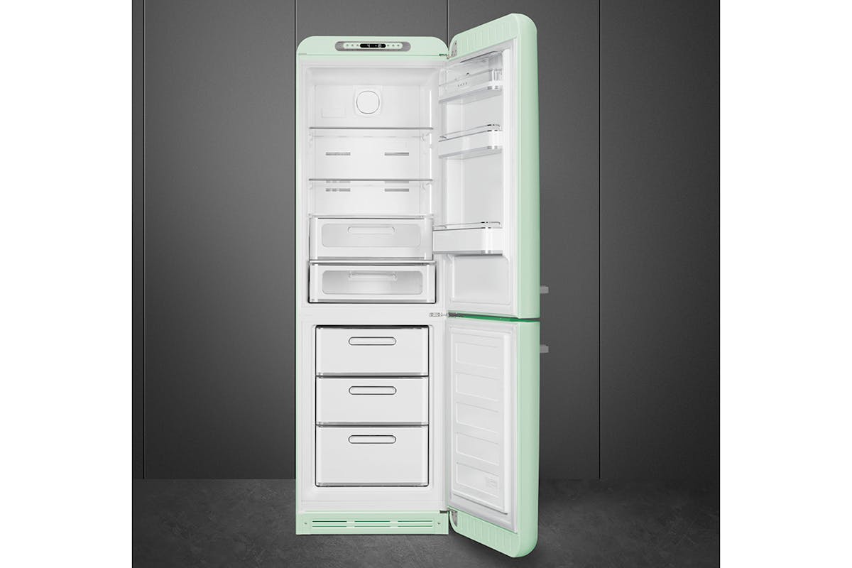 Smeg 50's Retro Style Freestanding Fridge Freezer | FAB32RPG5UK | Pastel Green-2