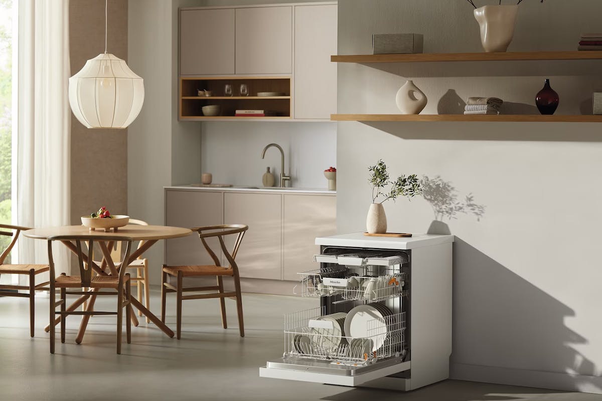 Miele Freestanding Dishwasher | 14 Place | G5611SCWH-6