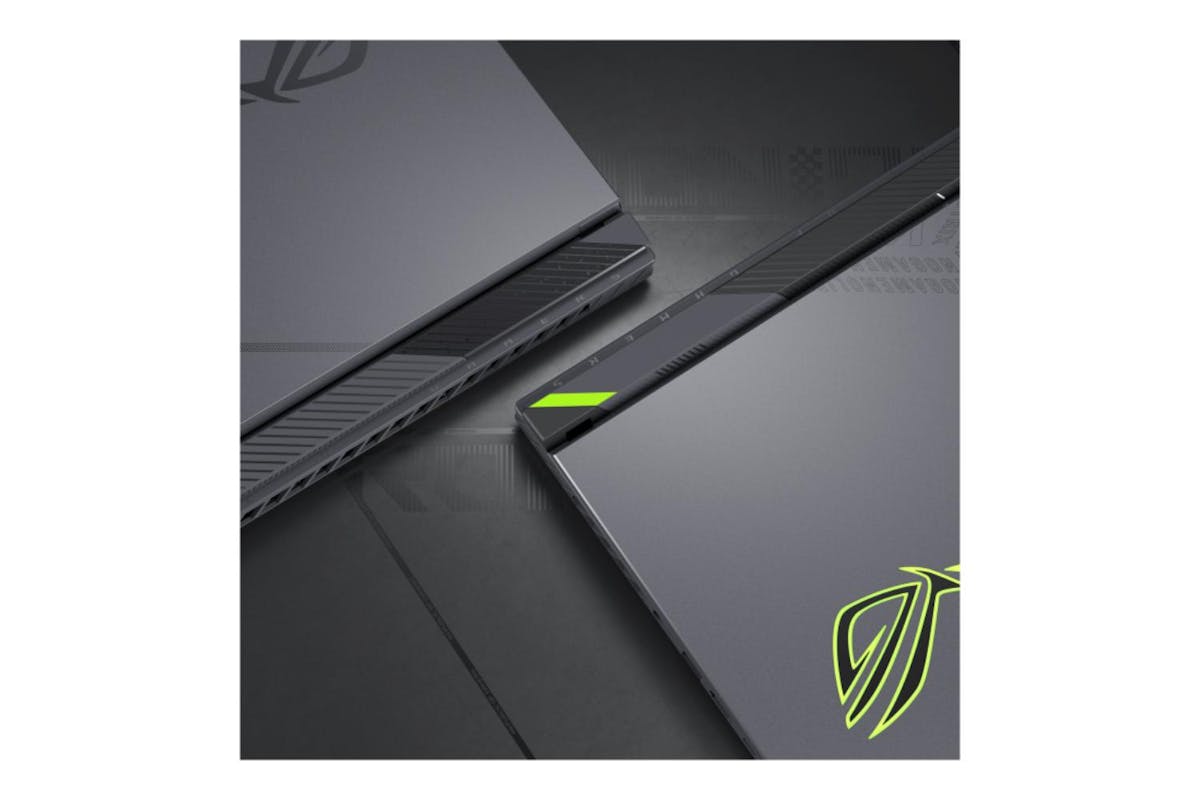 Asus ROG Strix G16 16" AMD Ryzen 9 | 16GB | 1TB | GeForce RTX 5060-17