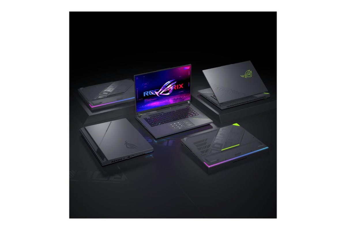 Asus ROG Strix G16 16" AMD Ryzen 9 | 16GB | 1TB | GeForce RTX 5060-18