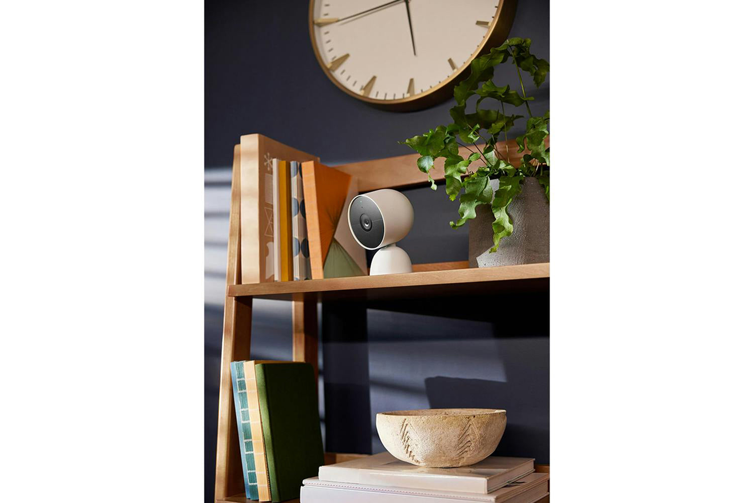 Google Nest Cam Indoor/Outdoor Security Camera Battery | Snow-15