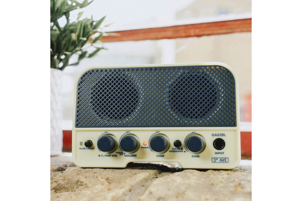 3rd Avenue Mini Guitar Amplifier Bluetooth Speaker-6