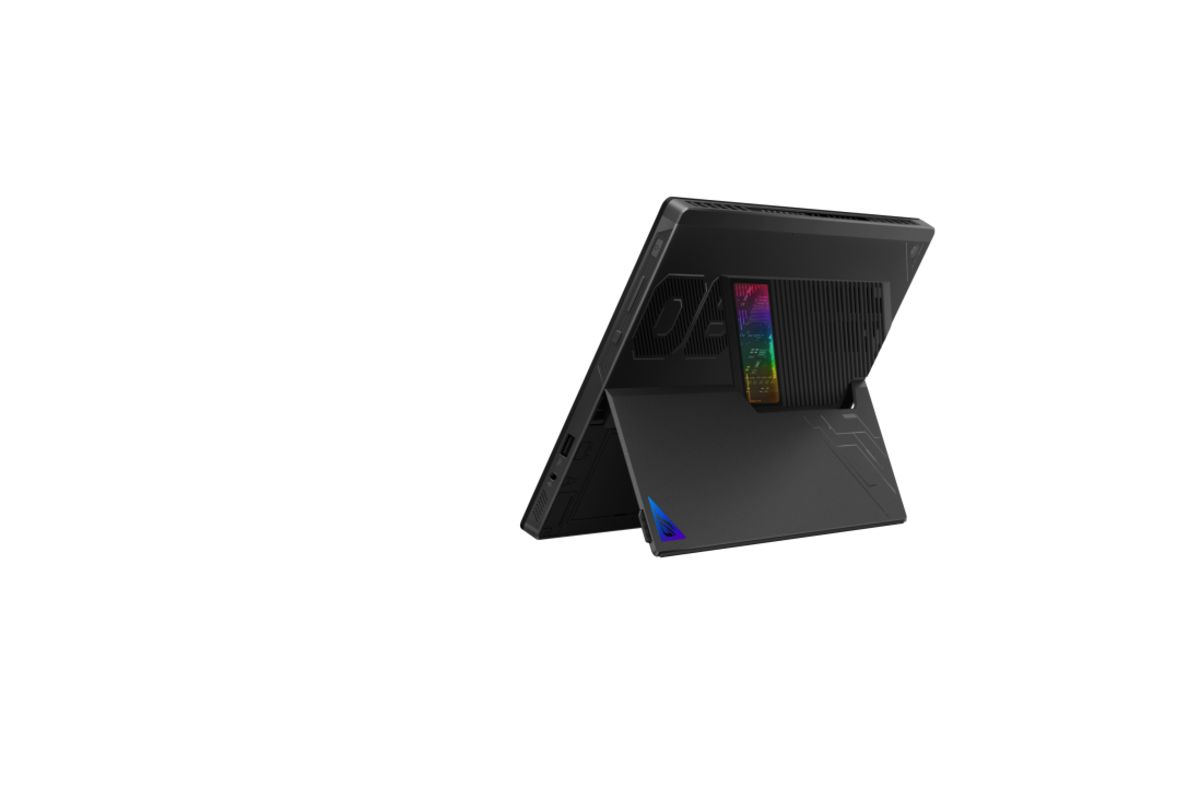 ASUS ROG Flow Z13 13.4" AMD Ryzen AI MAX+ 395 | 32GB | 1TB | AMD Radeon 8060S-9