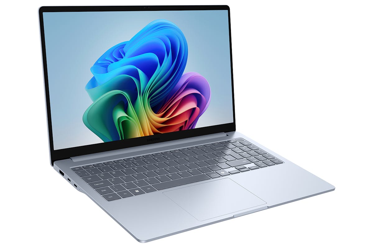 Samsung Galaxy Book4 Edge 15.6" Snapdragon X Plus | 16GB | 512GB | Sapphire Blue-3