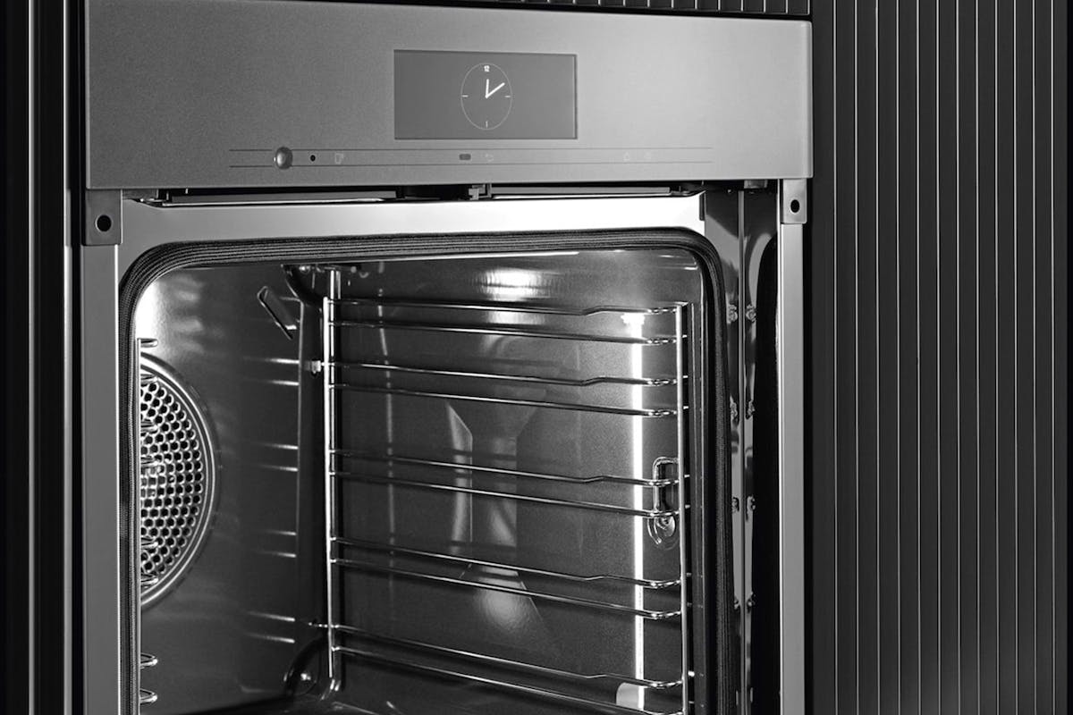 Miele Built-in Electric Single Oven | H7860BPBLACK-3