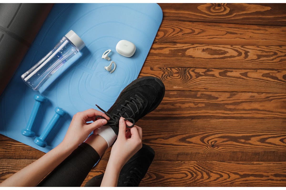 Jvc White Fitness True Wireless- 30 Hours Battery - Ear Hook - Water Sweat Resistant - Single Or Dual Use - Carry Case-7
